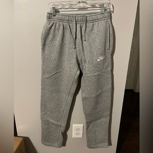 NIKE SWEAT PANTS